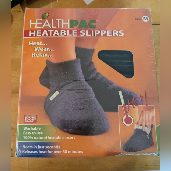 Heatable Slippers - Black - Picture 1 of 5